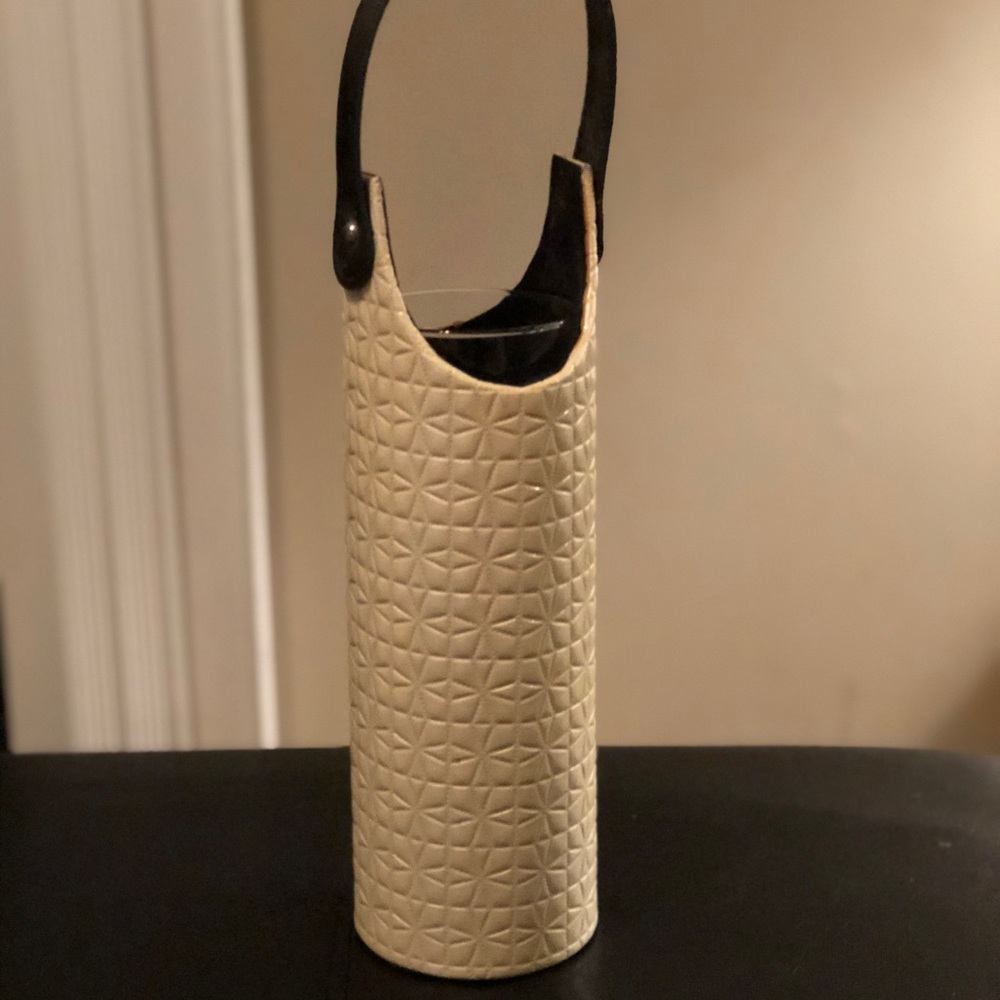 Wine Holder / Carrier